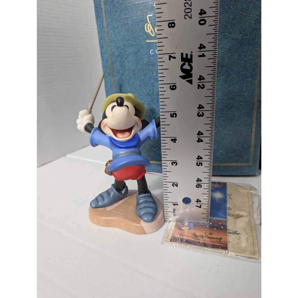 1993 WDCC Members Only Mickey Brave Little Tailor Figure - Picture 8 of 9